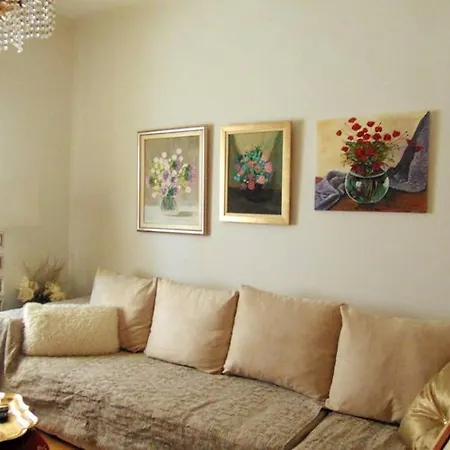 Kastoria House#maniaki * Maniákoi