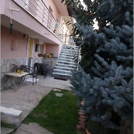Kastoria House#maniaki Maniákoi
