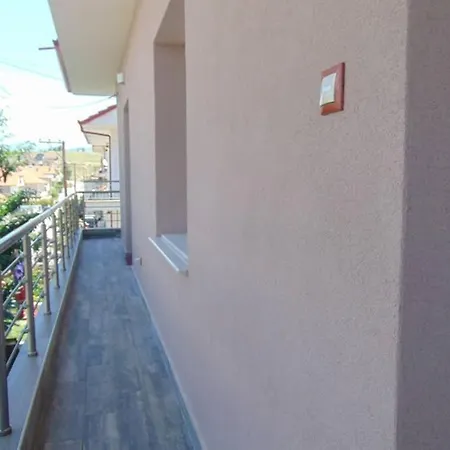 Kastoria House#maniaki *